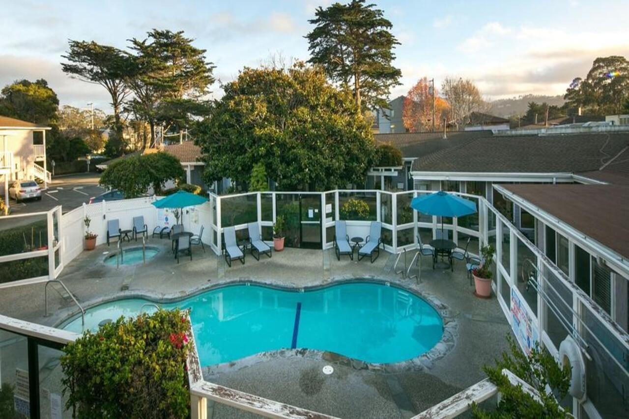 Monterey Bay Lodge Exterior photo